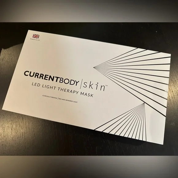 CURRENTBODY SKIN LED Red Light Therapy Face Mask: Series 1 - Picture 4 of 4